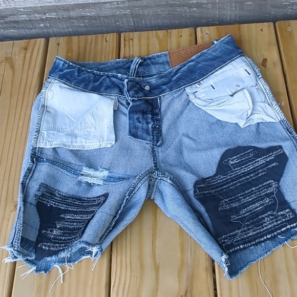 💙Almost Famous Jean Shorts with the Distressed Torn Look size 1 - Picture 11 of 12